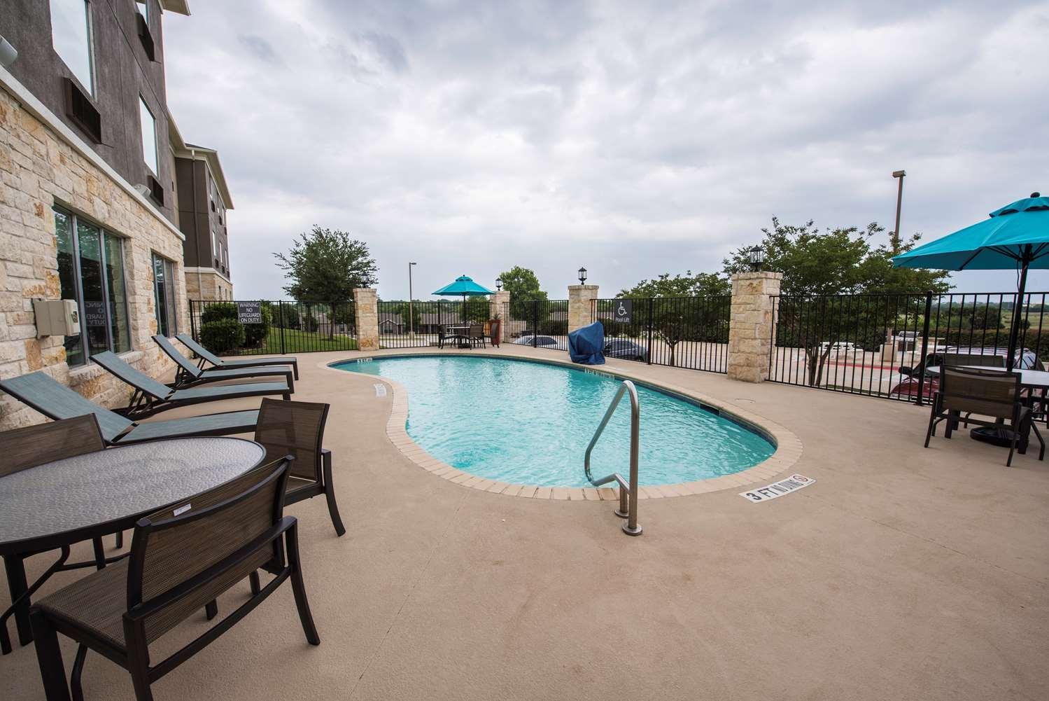 Best Western Plus Killeen - Fort Cavazos Hotel & Suites Exterior photo