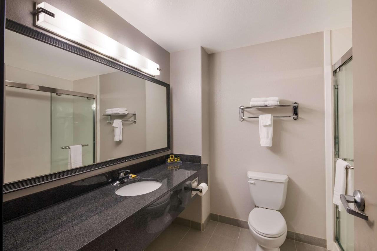 Best Western Plus Killeen - Fort Cavazos Hotel & Suites Exterior photo